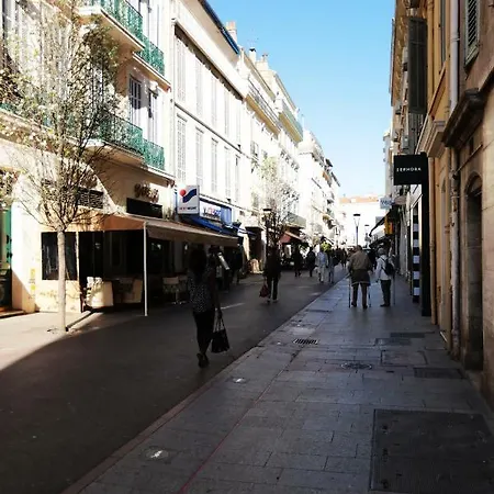 Studio Carre D'or *